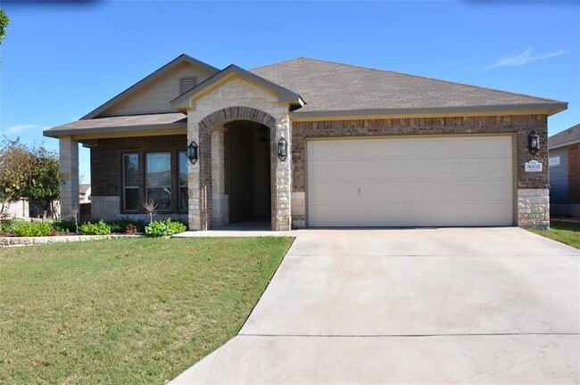 Building Photo - 5603 Drury Ln