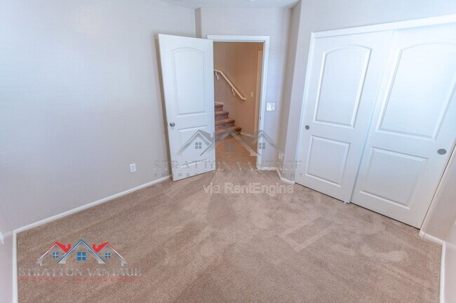 Building Photo - 2218 N 77th Dr