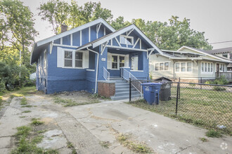 Building Photo - Beautiful 3 Bedroom 1 Bath Home- Pyramid P...