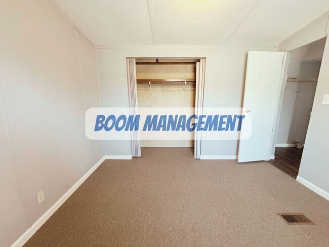 Building Photo - 176 Brookston Rd