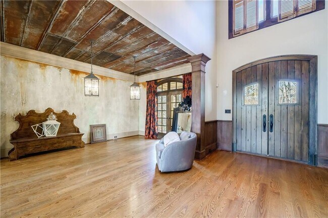 Building Photo - 521 Brendlynn Ct