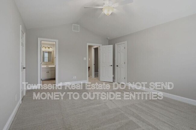 Building Photo - 200 Litchfield Pl