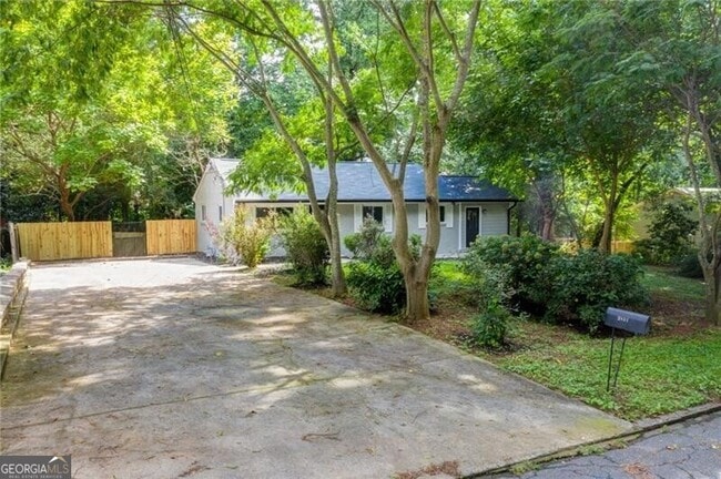 Building Photo - 2951 Haralson Rd