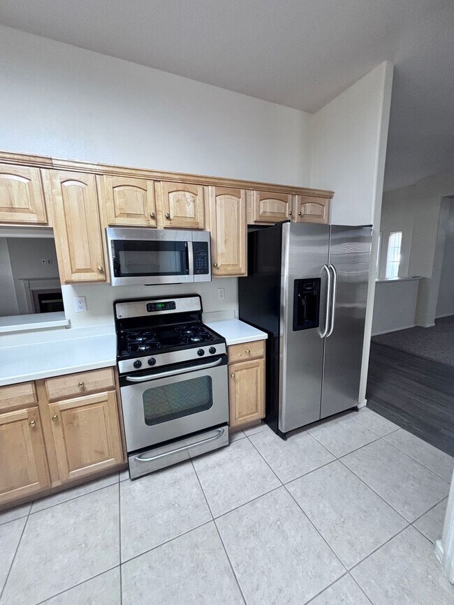 Building Photo - 5117 Elm Grove Dr