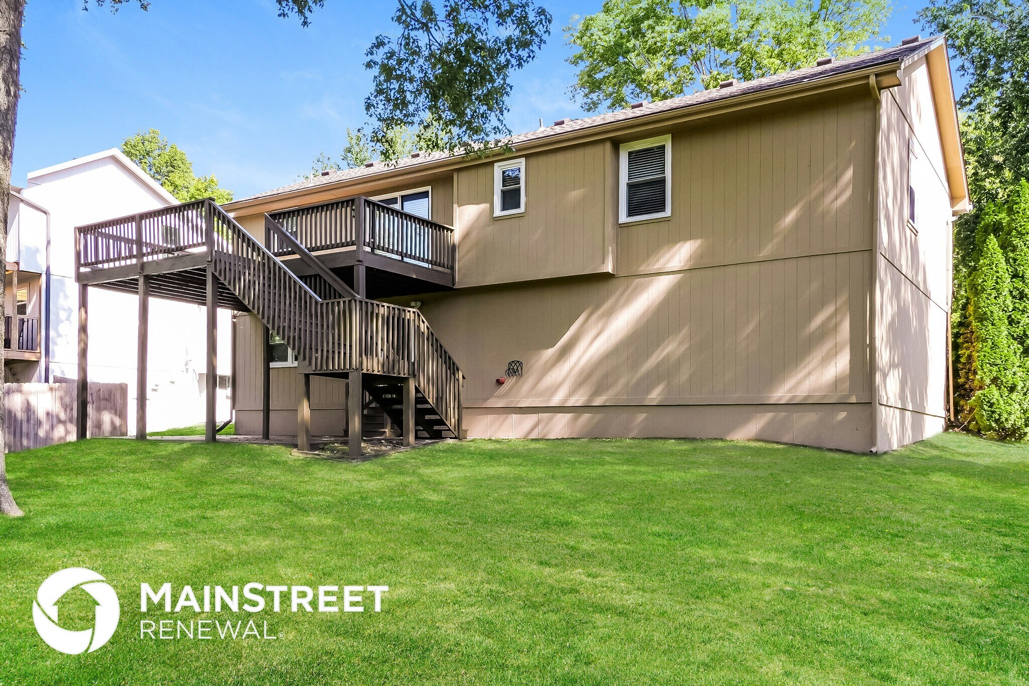 Building Photo - 1321 NE Quail Walk Dr