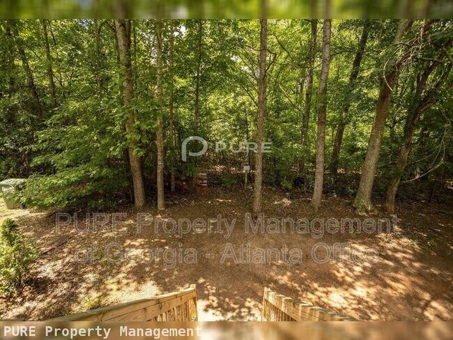 Building Photo - 2414 Leeward Ct