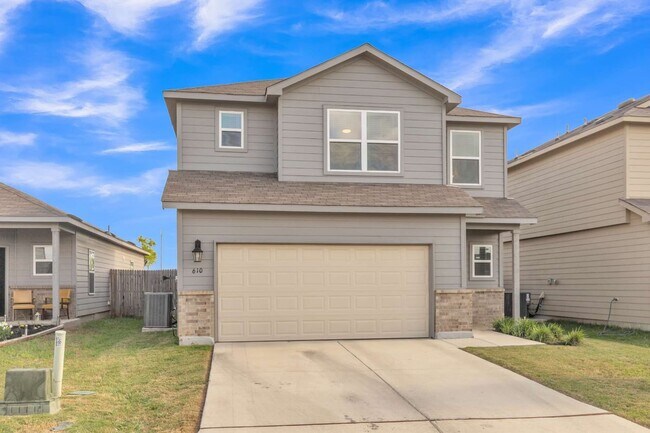 Building Photo - 610 Pleasanton Way