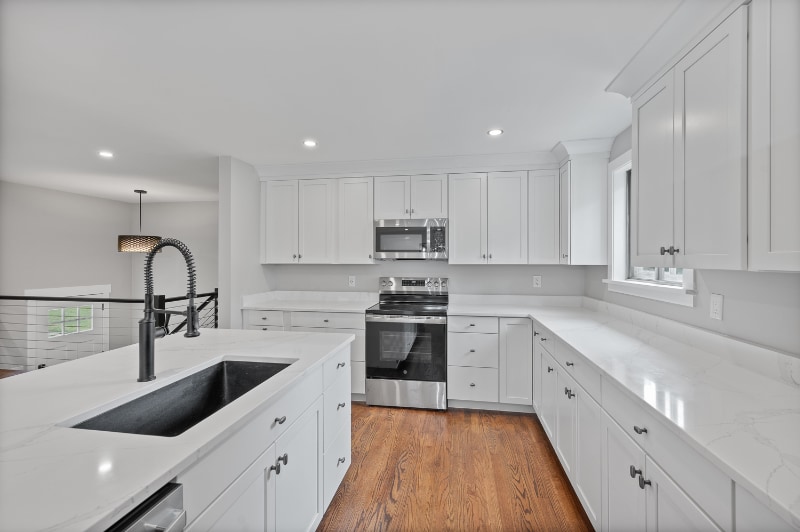 Building Photo - 9149 Wintergreen Dr