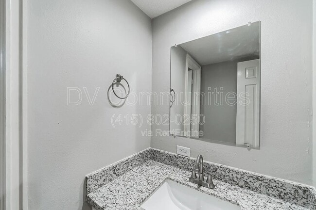 Building Photo - 4702 N Cashel Cir