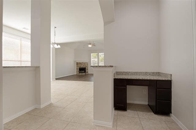Building Photo - 5112 Datewood Ln