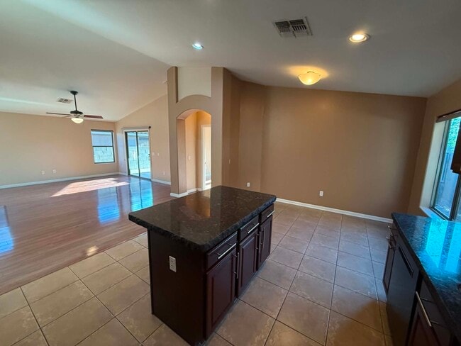 Building Photo - 8370 S Hunnic Dr