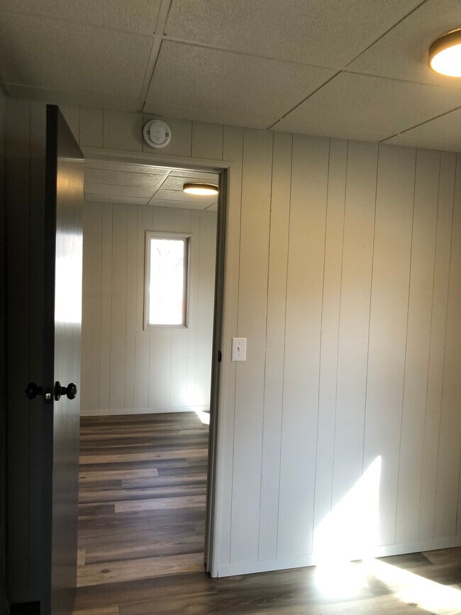 Building Photo - 524-512 12th St SW