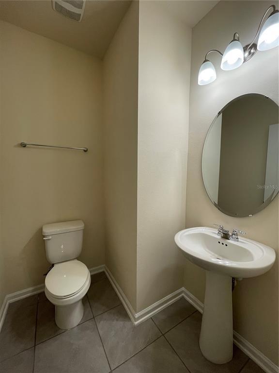 Building Photo - 159 Redbud Rd