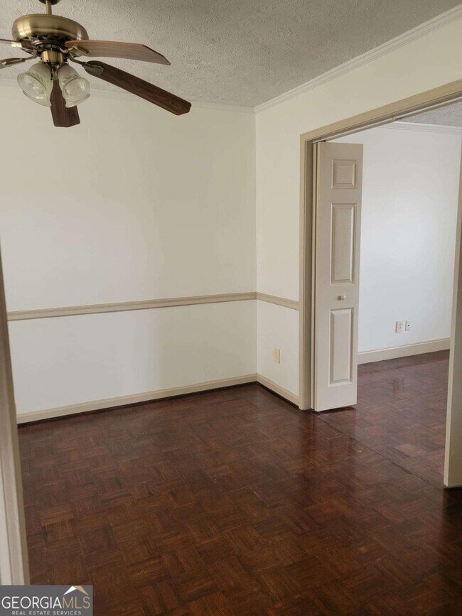 Building Photo - 3717 Leisure Ct