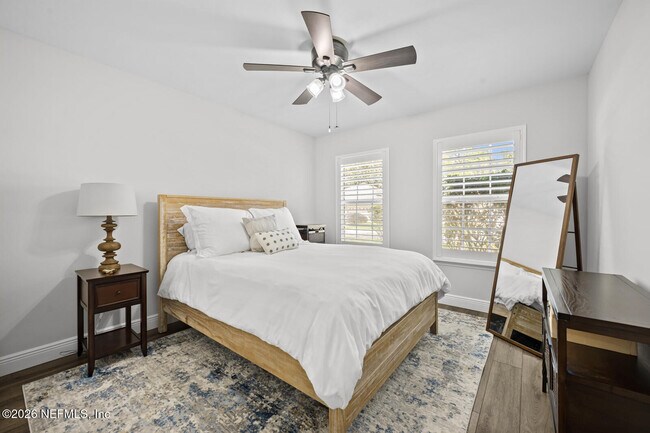 Building Photo - 13948 Spoonbill St N