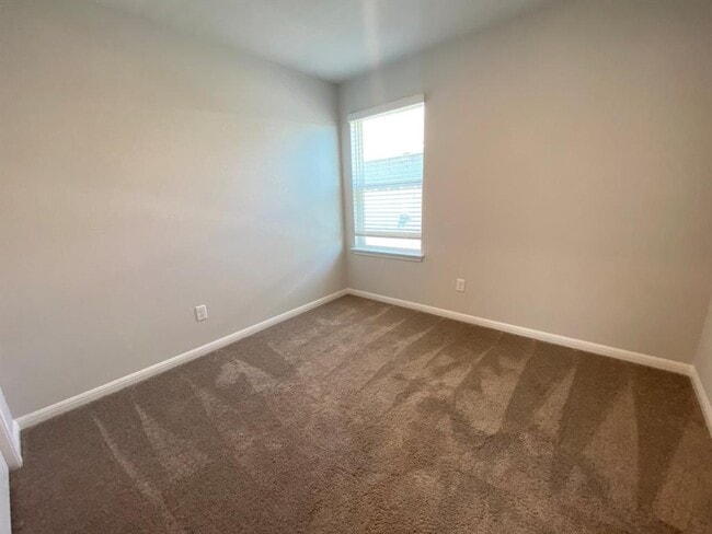 Building Photo - 2243 Oscar Eli Pl