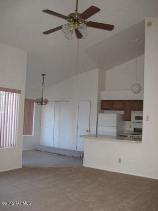 Building Photo - 3376 W Camino De Amigos