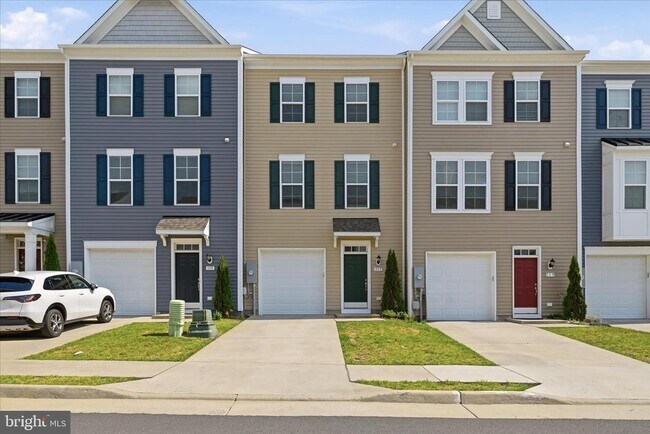 Building Photo - 117 Stribling Wy
