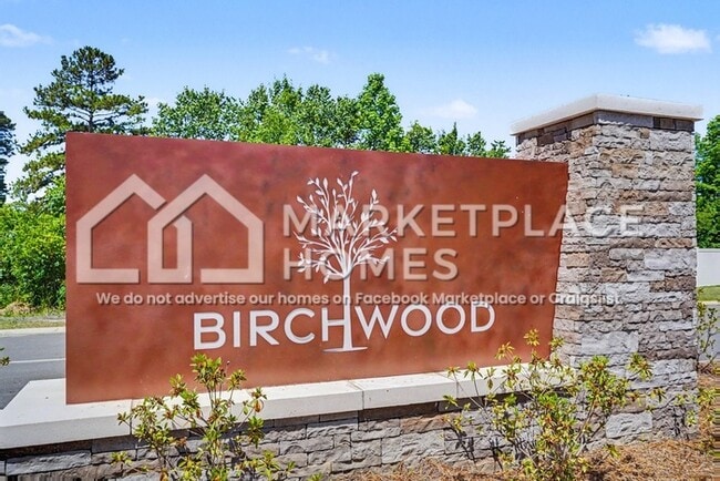 Building Photo - 183 Birchwood Dr