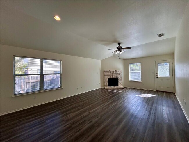 Building Photo - 1200 Brighton Bend Ln