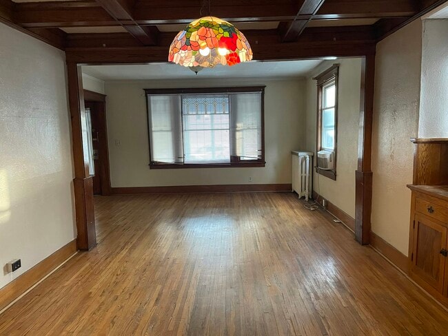 Building Photo - 1509 W Main St