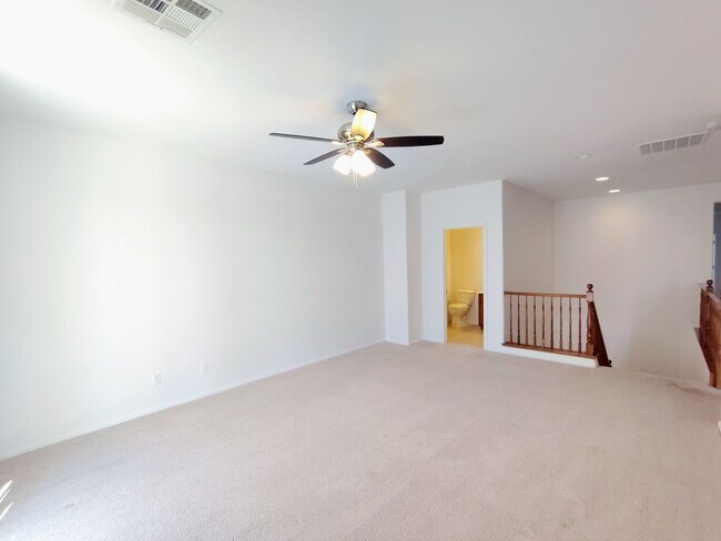 Building Photo - 10095 Lady Apple Dr
