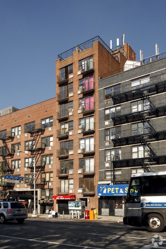 Building Photo - 655 Second Avenue