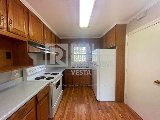 Building Photo - 4231 Laura Ann Pl