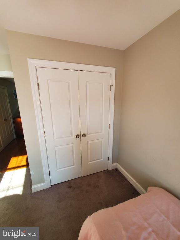 Building Photo - 3709 Fords Ln