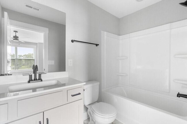 Building Photo - 306 Jonathan Wade Cir