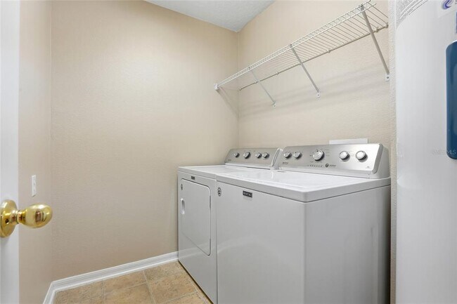 Building Photo - 8113 Silent Creek Dr