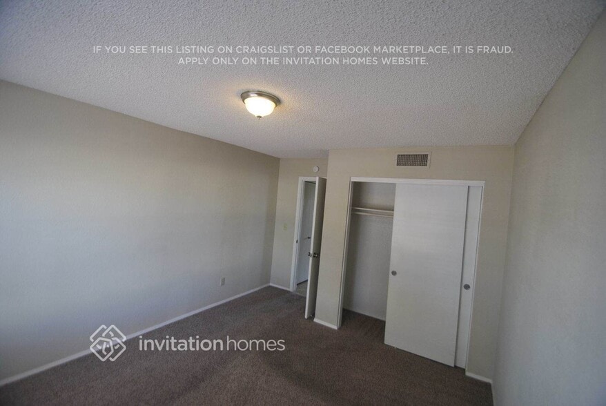 Building Photo - 8833 W Windsor Ave