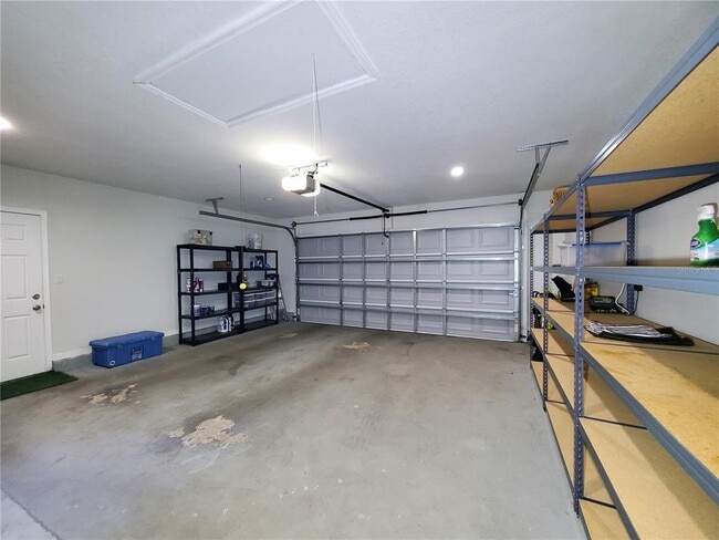 Building Photo - 6522 Hidden Beach Cir