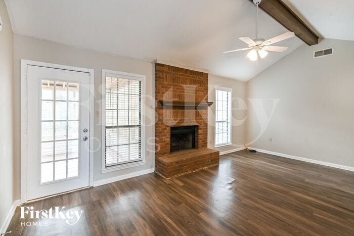 Building Photo - 7185 Ransdorp Dr