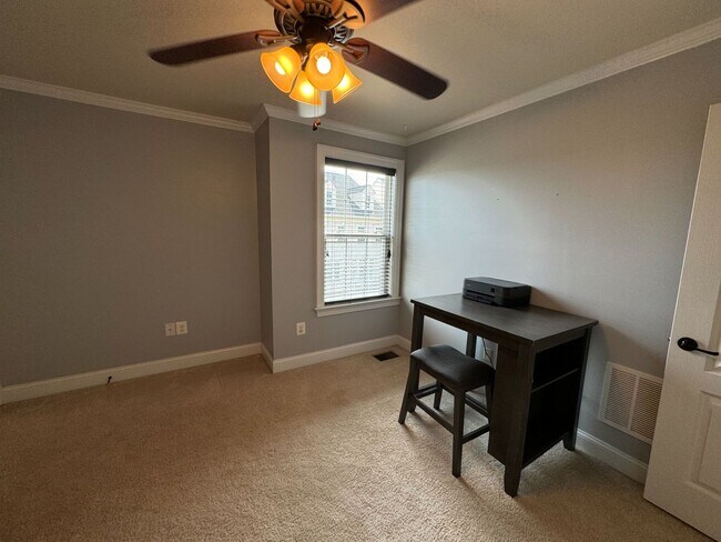 Building Photo - Stunning 3 Bed 2.5 Bath End Unit Townhome In Desired Preserve At Goose Creek - Water Included