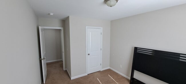 Building Photo - Magnificent Two Story Five Bedroom Home in Northeast Columbia -  Short Commute to Fort Jackson or...