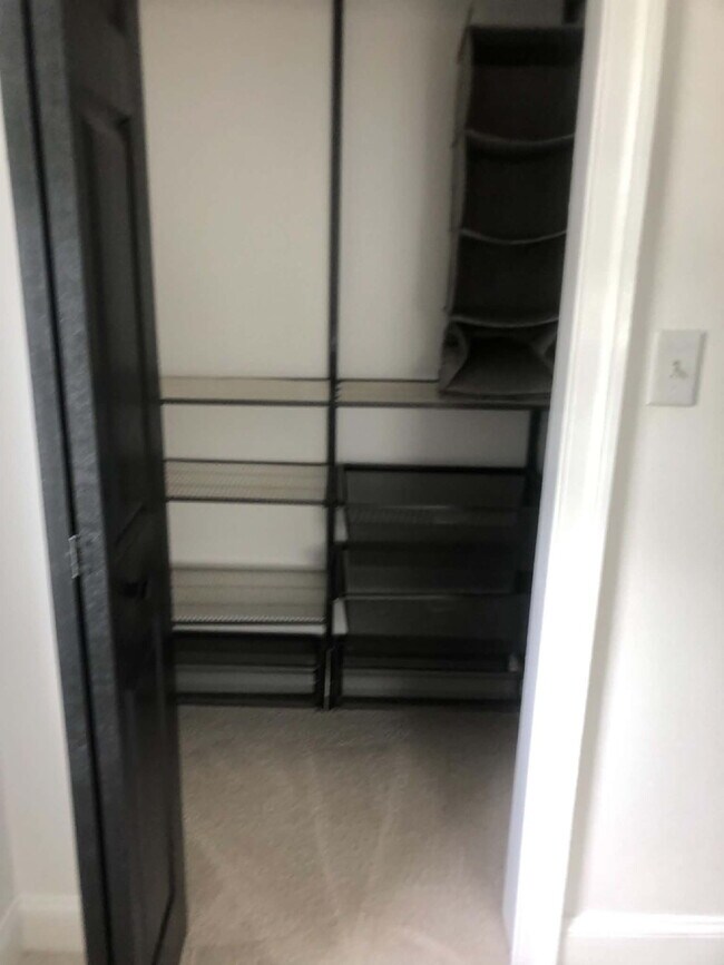 Building Photo - Newly Renovated 3BR/2.5BA Home in NE DC – Move-In Ready!