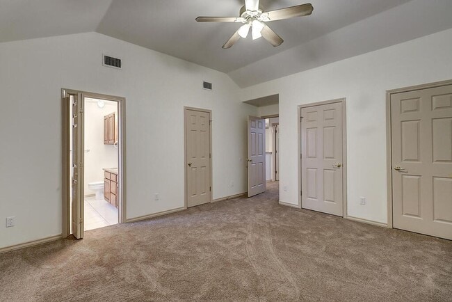 Building Photo - 4249 Rapids Dr