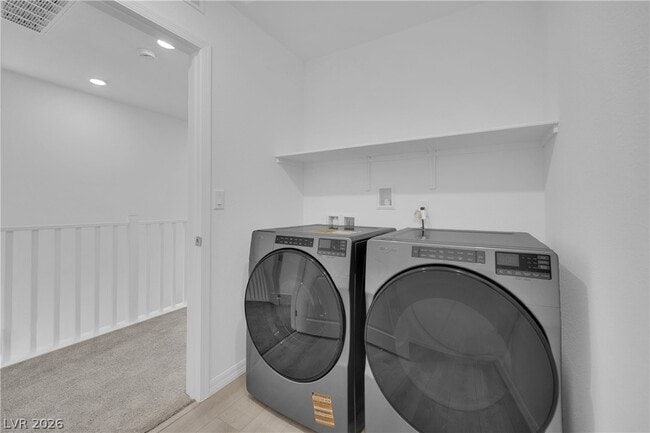 Building Photo - 5916 Obsidian Sky Ave