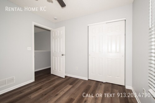 Building Photo - 1819 W Elm Terrace