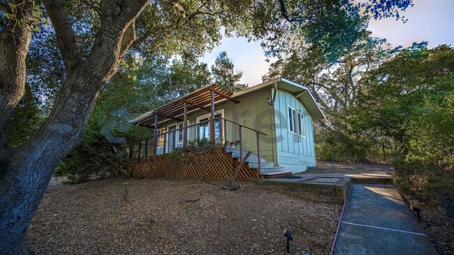 Building Photo - 14222 Chester Ave