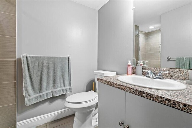 Building Photo - 1831 NW 94th Ave