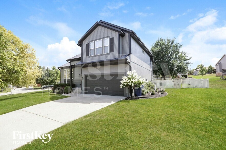 Building Photo - 20807 W 72nd St