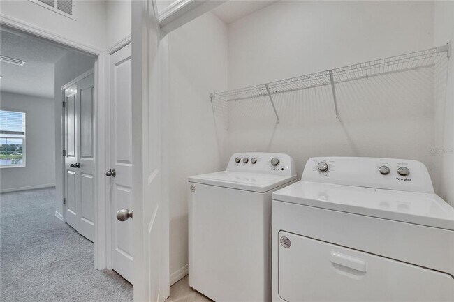 Building Photo - 1739 Woodleaf Hammock Ct