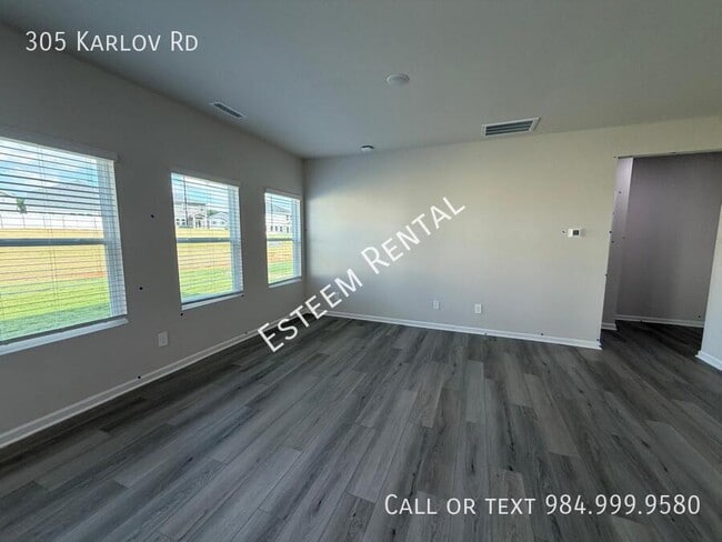 Building Photo - 305 Karlov Rd