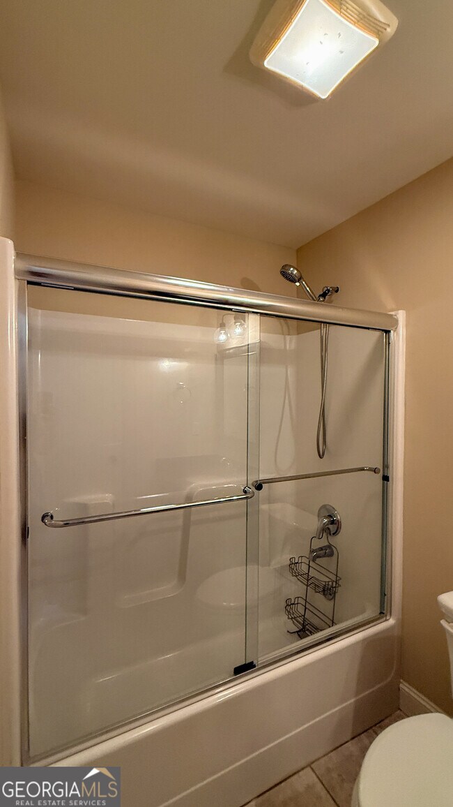 Building Photo - 338 Brookstone Dr