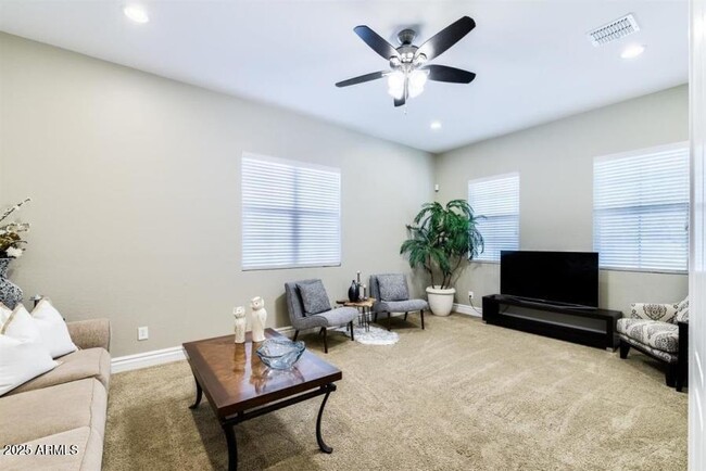 Building Photo - 5104 S Salk Ln