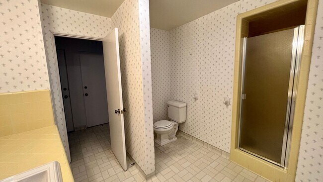 Building Photo - "The Rock" - 6 Bedroom House by Cal Poly