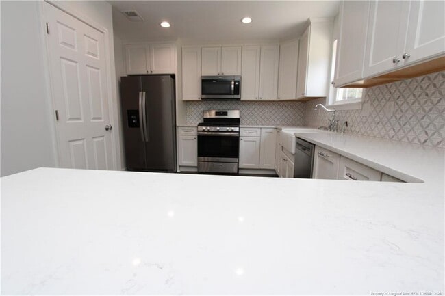 Building Photo - 105 Sturminster Dr