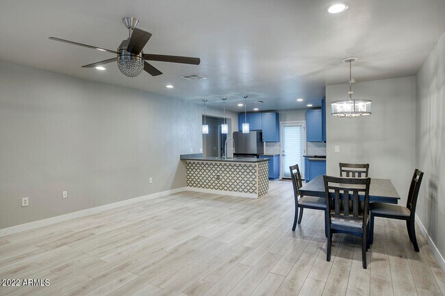 Building Photo - 1817 N 21st St